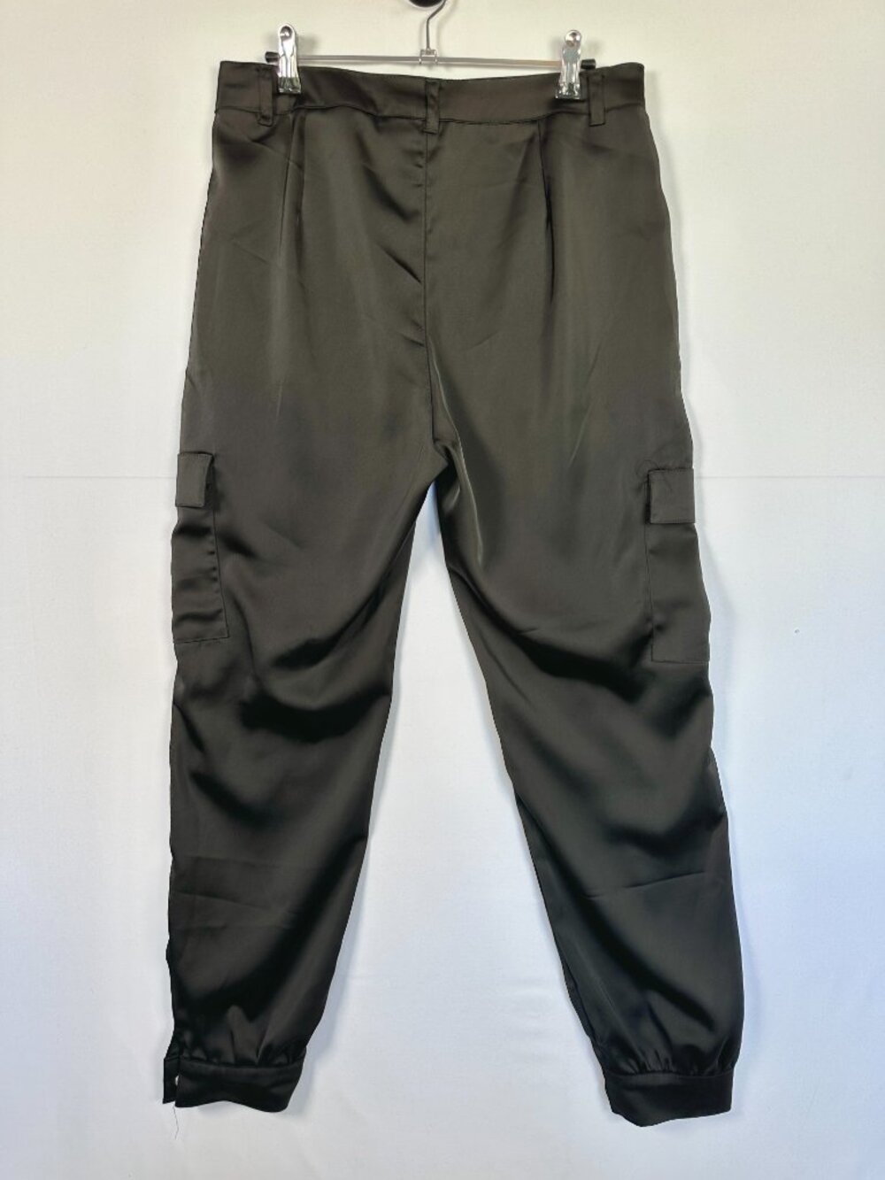 Love Tree Black Satin Cargo Jogger Pants Size L - Picture 4 of 7